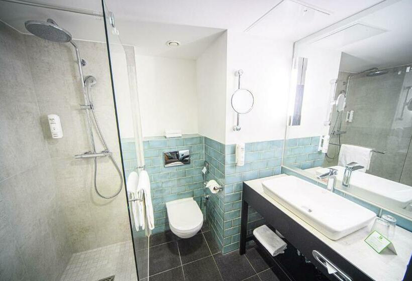 هتل Holiday Inn Lübeck, An Ihg