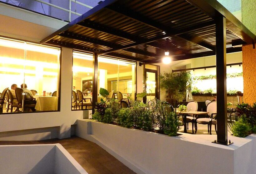 Hs Hotsson Hotel Tampico