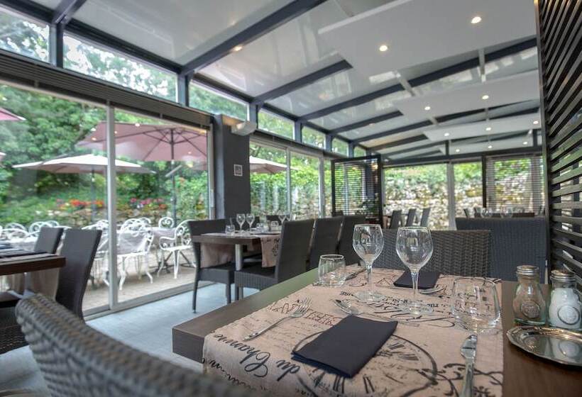 Отель Ibis Brignoles Provence Verte
