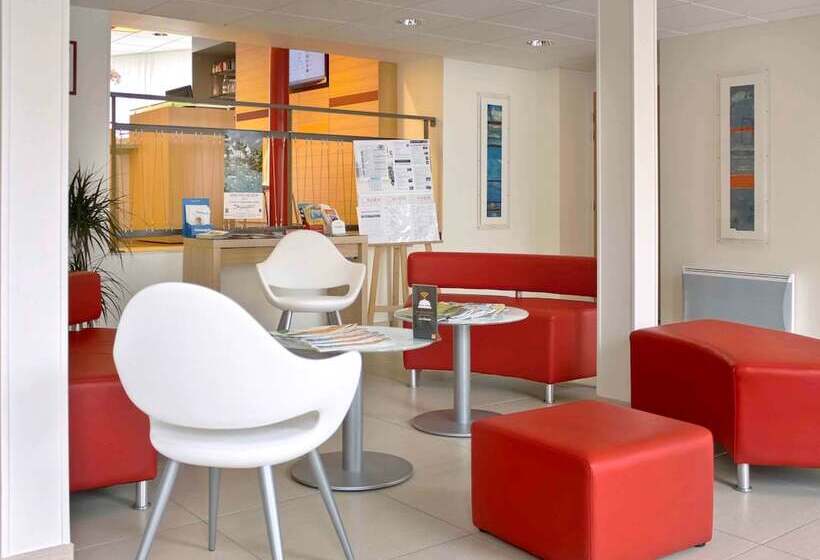 בית מלון כפרי Ibis Roscoff