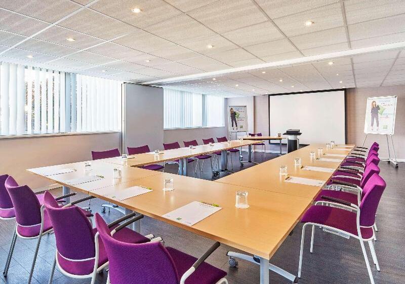 هتل Ibis Styles Evry Lisses