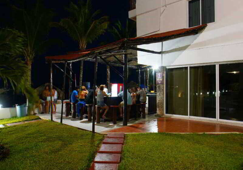 Fotos del hotel Imperial Las Perlas:  40