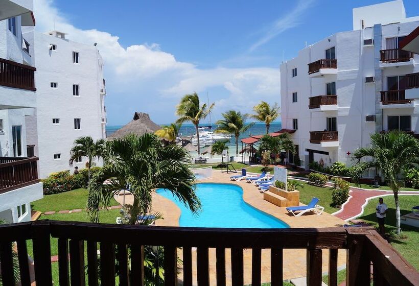 هتل Imperial Las Perlas