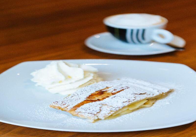 Fotos del hotel K+k Palais:  3