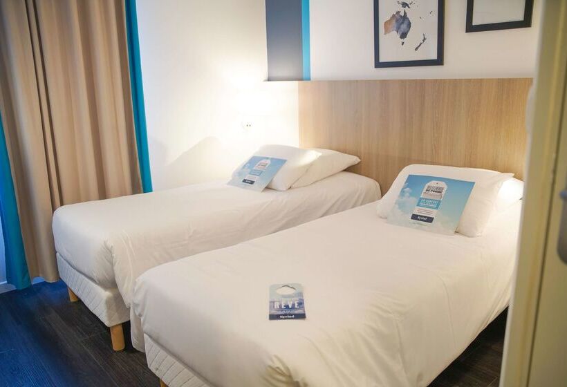 هتل Kyriad Hôtel La Fleche