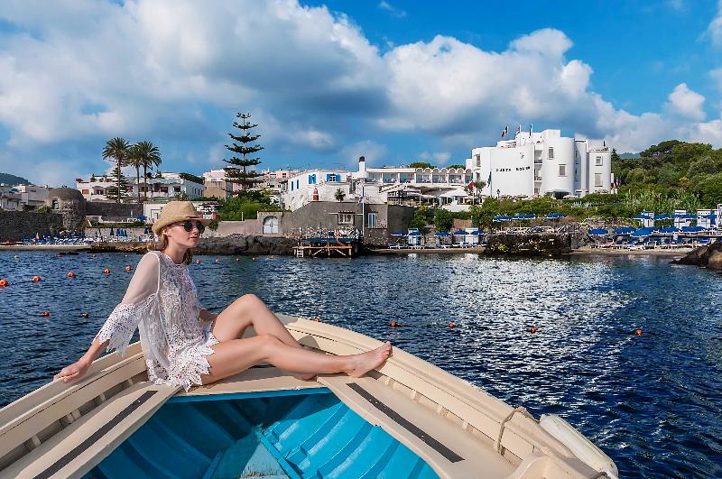 هتل Punta Molino Beach Resort And Thermal Spa
