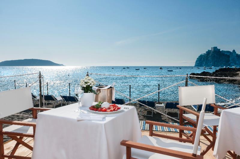 هتل Punta Molino Beach Resort And Thermal Spa