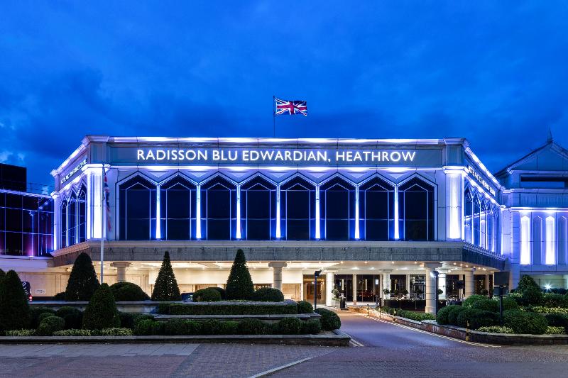 هتل Radisson Blu Edwardian Heathrow  Heathrow Airport  And Conference Center London