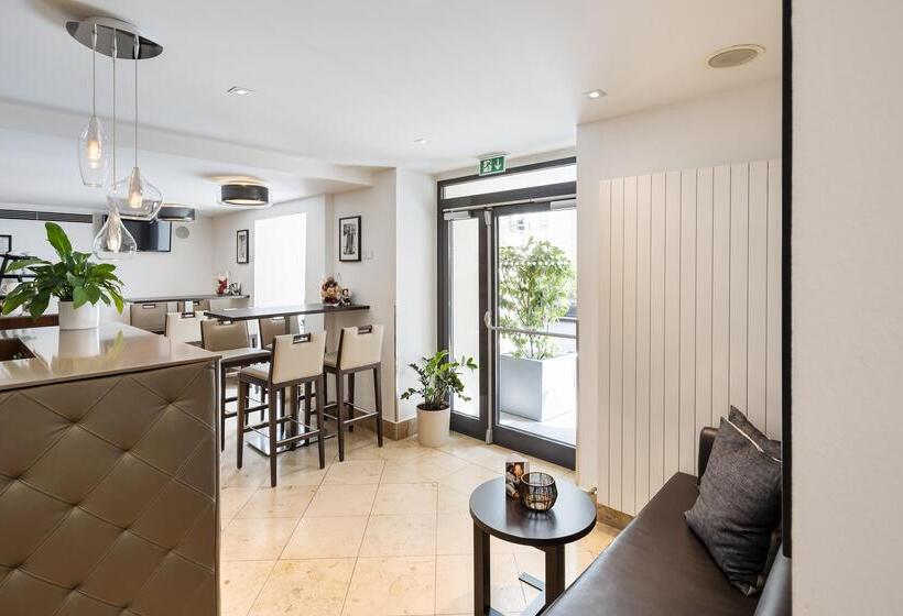 هتل Rathauspark Wien, A Member Of Radisson Individuals