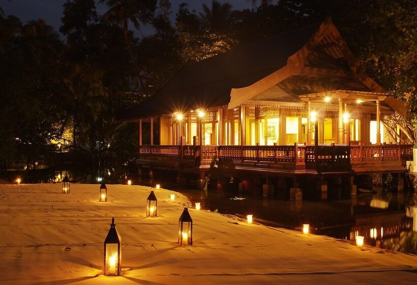 فندق Tanjong Jara Resort