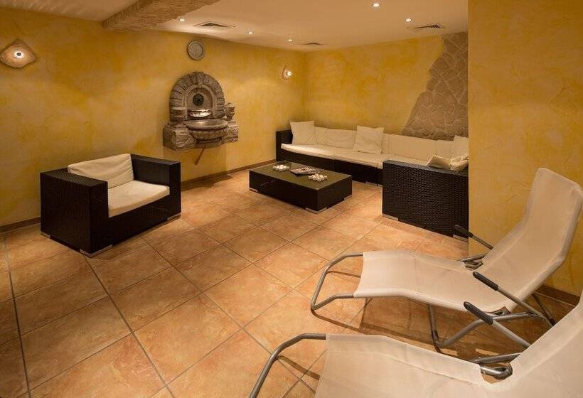 T3 Alpenhotel Garfrescha