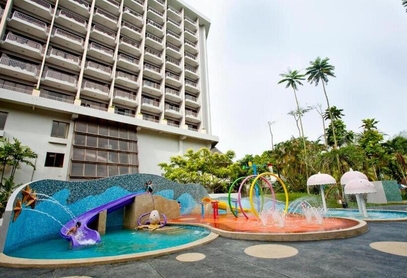 Bayview Beach Resort