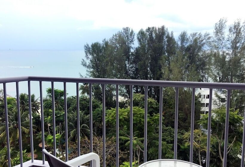 Bayview Beach Resort