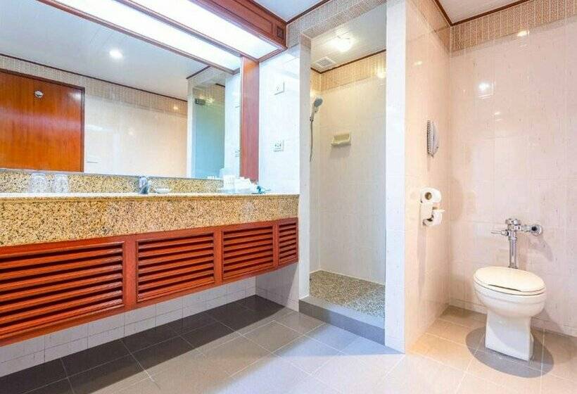 Centara Riverside Hotel Chiang Mai