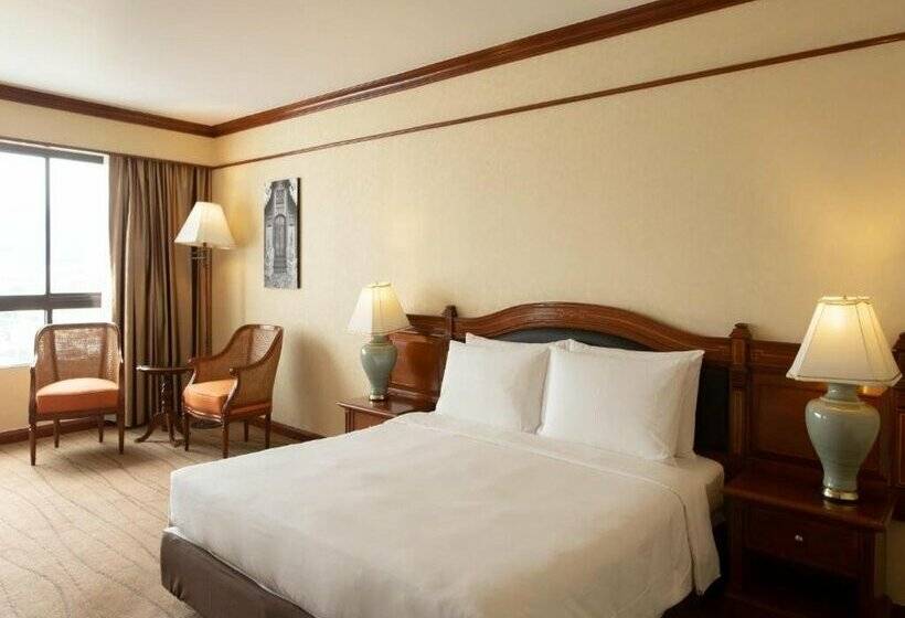 Centara Riverside Hotel Chiang Mai