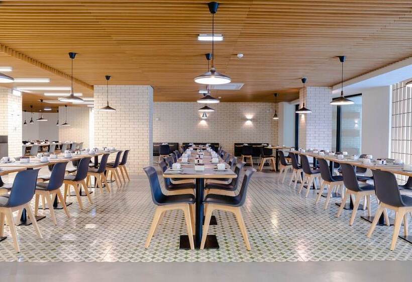 Fotos del hotel Alif Campo Pequeno:  23