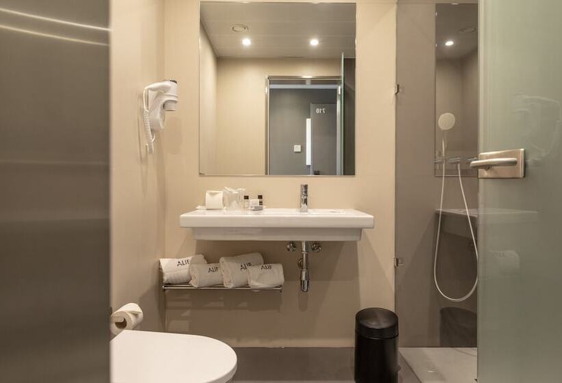 Fotos del hotel Alif Campo Pequeno:  21