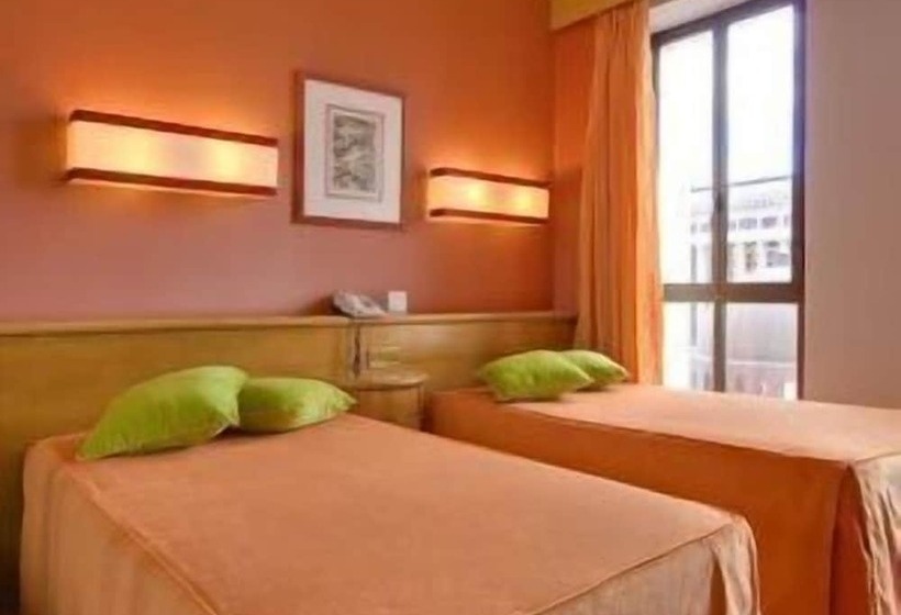 Fotos del hotel Alif Campo Pequeno:  18