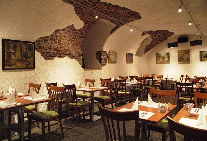 Fotos del hotel Arbes:  41