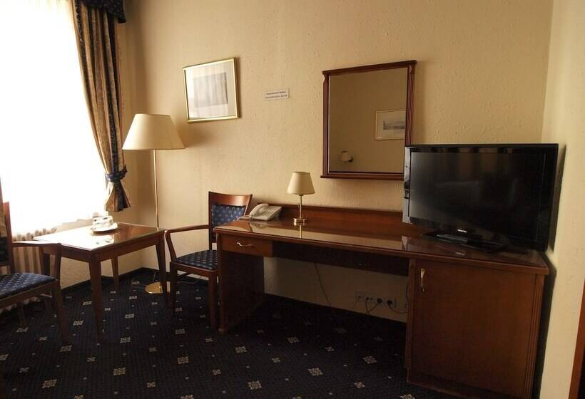 Fotos del hotel Arbes:  49