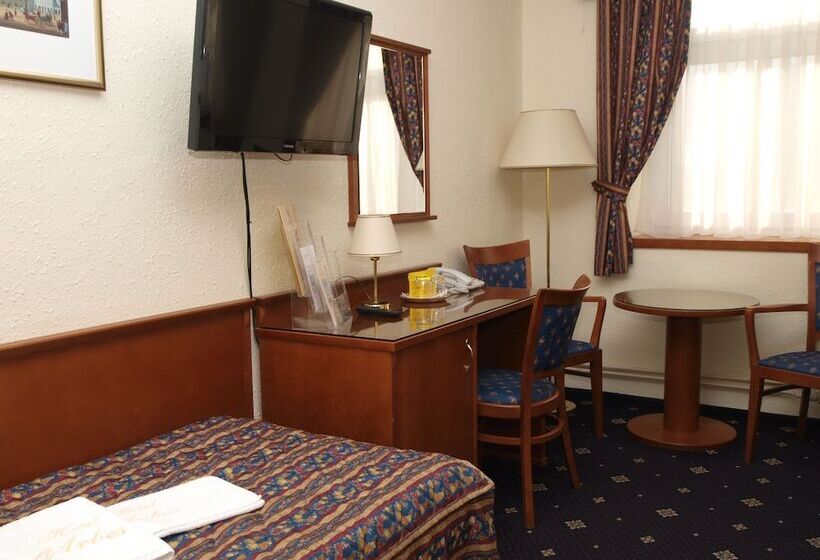 Fotos del hotel Arbes:  26