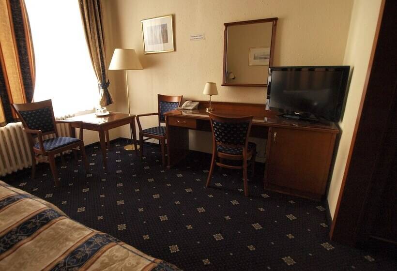 Fotos del hotel Arbes:  47