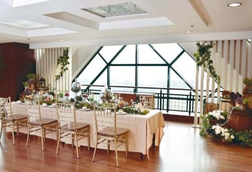 Fotos del hotel Century Park:  20