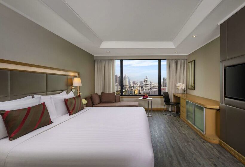 Отель Grand Mercure Bangkok Atrium