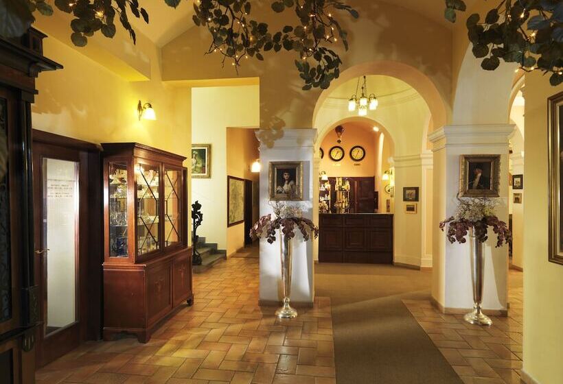 Fotos del hotel Julian:  9