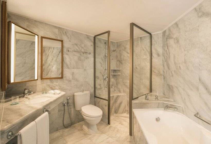 هتل Le Meridien Jakarta