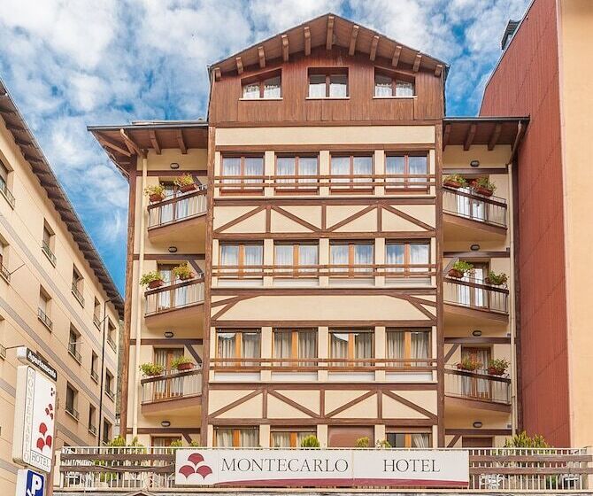 هتل Montecarlo