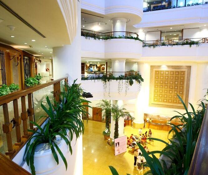 Fotos del hotel Montien Riverside Hotel:  8