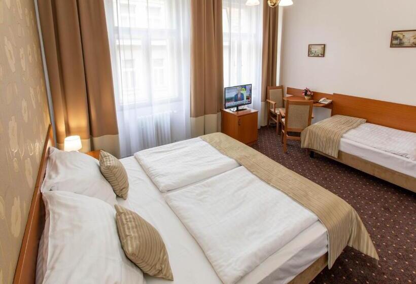Fotos del hotel Novomestsky: 1 Fotos del hotel Novomestsky: 1