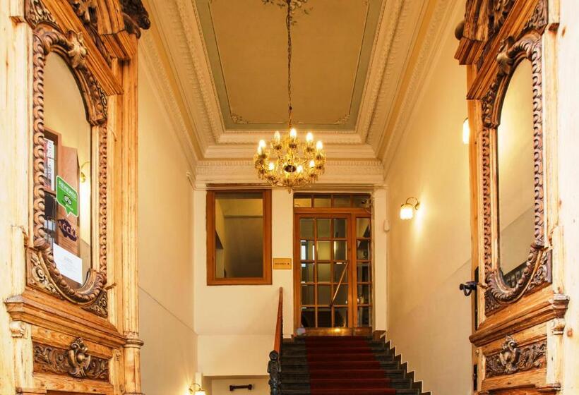 Fotos del hotel Novomestsky:  9