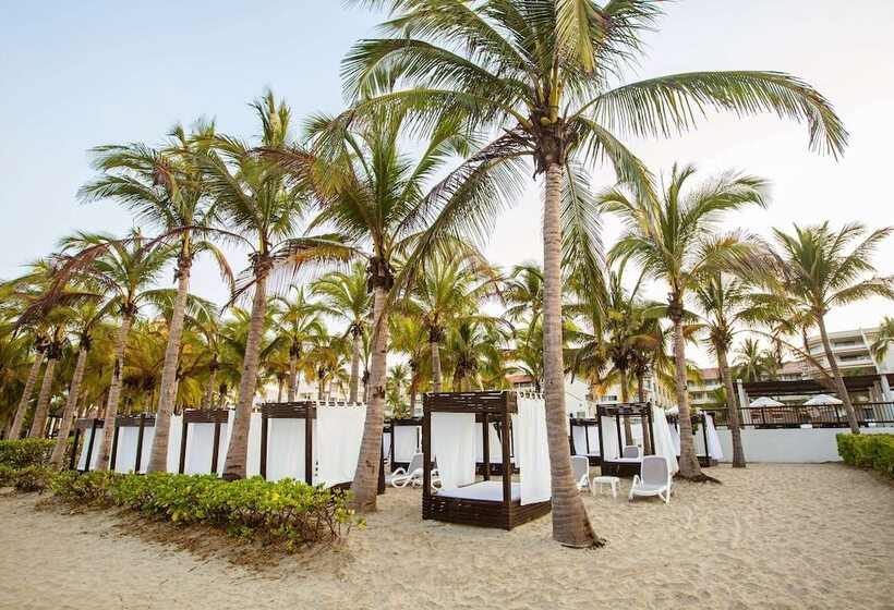 هتل Occidental Nuevo Vallarta