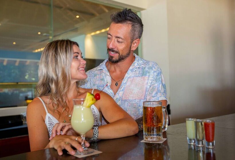 هتل Occidental Nuevo Vallarta