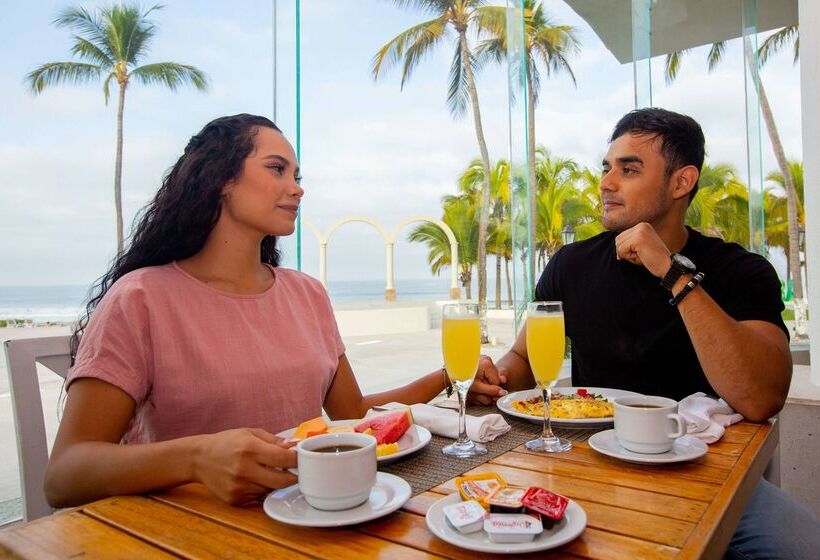 هتل Occidental Nuevo Vallarta