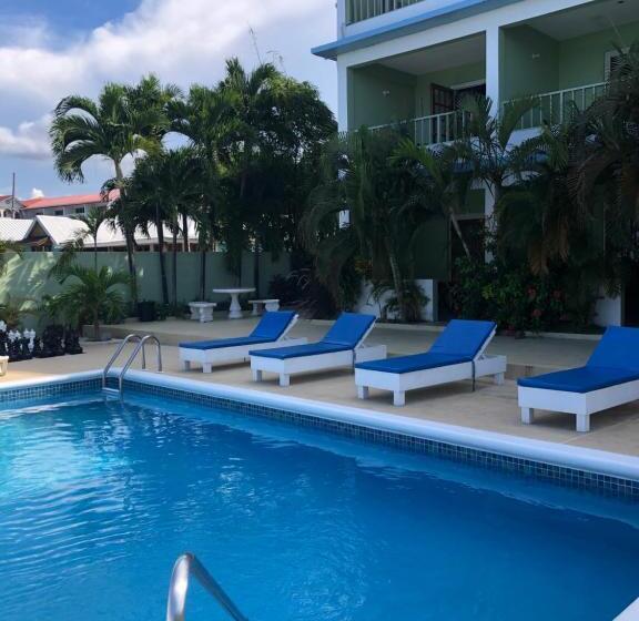 هتل Ocean Palms
