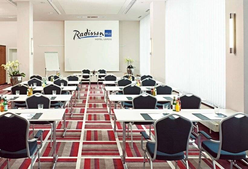 ホテル Radisson Blu  Leipzig