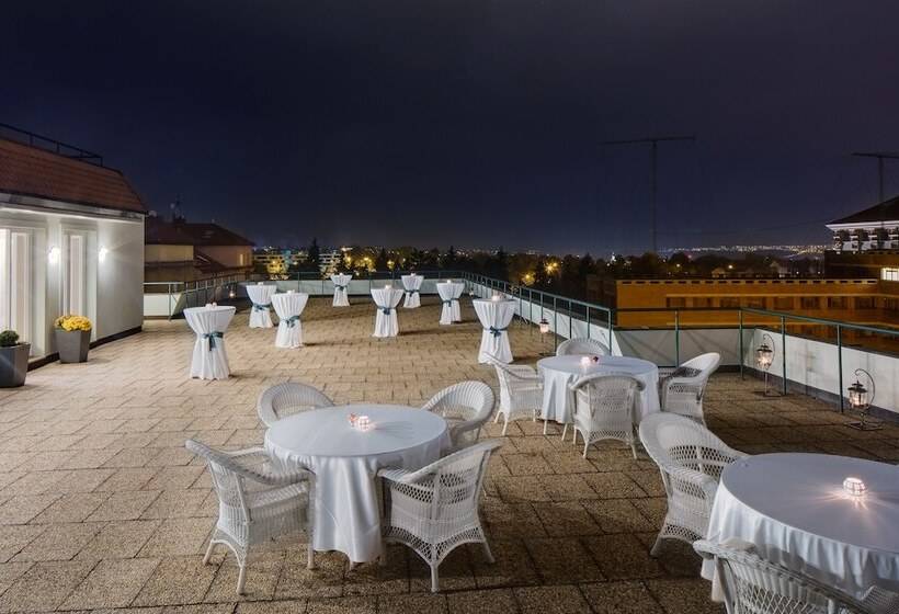 Fotos del hotel Savoy:  25
