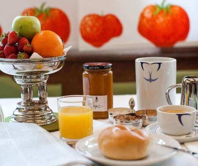 Fotos del hotel Schwalbe:  9