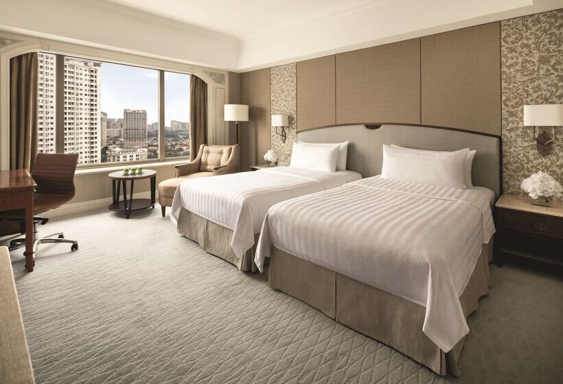 Отель Shangrila Jakarta