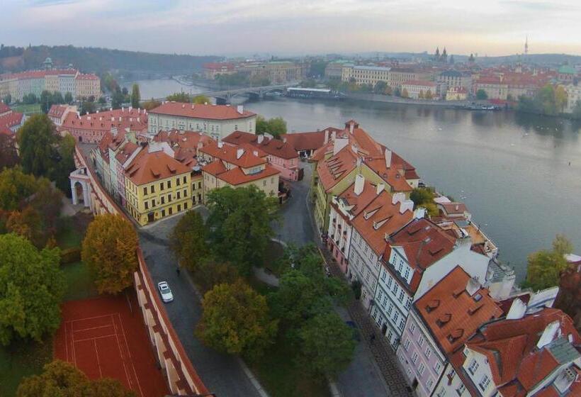 Fotos del hotel U Páva:  43