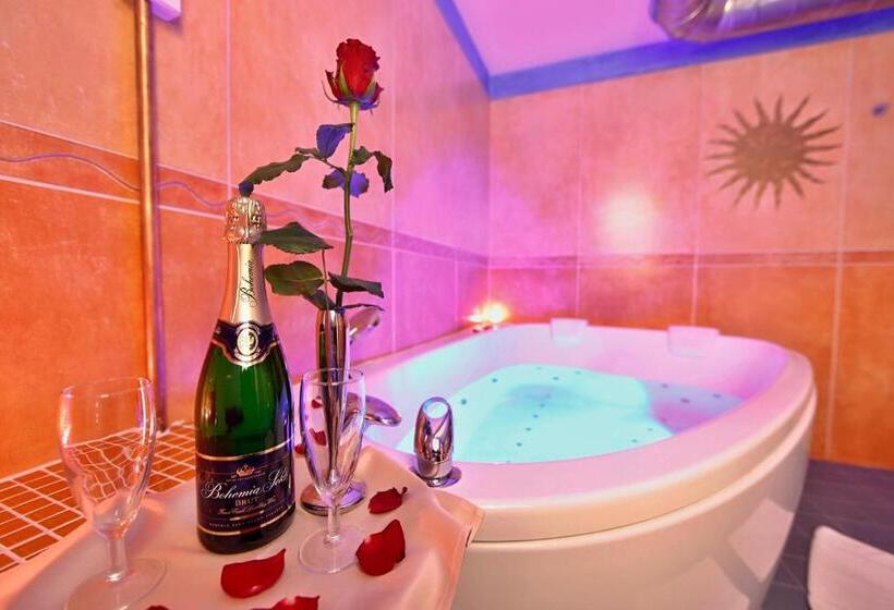 Fotos del hotel U Páva:  21