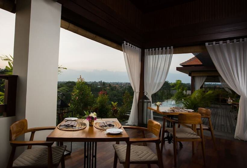 Hotel Ubud Village