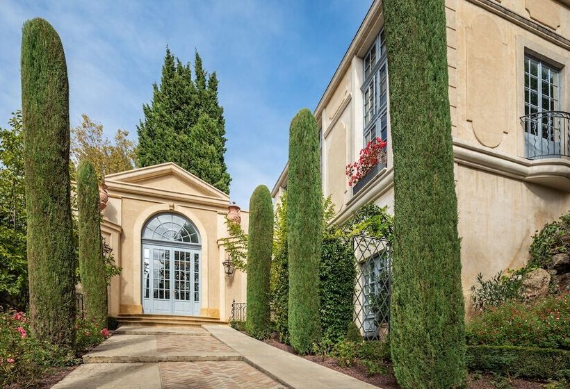 هتل Villa Gallici Hôtel & Spa