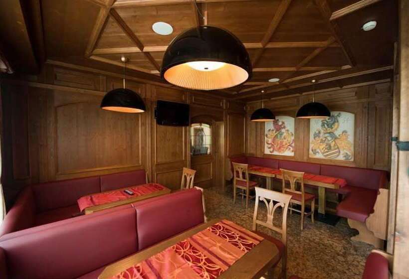 Fotos del hotel Zur Burg:  10