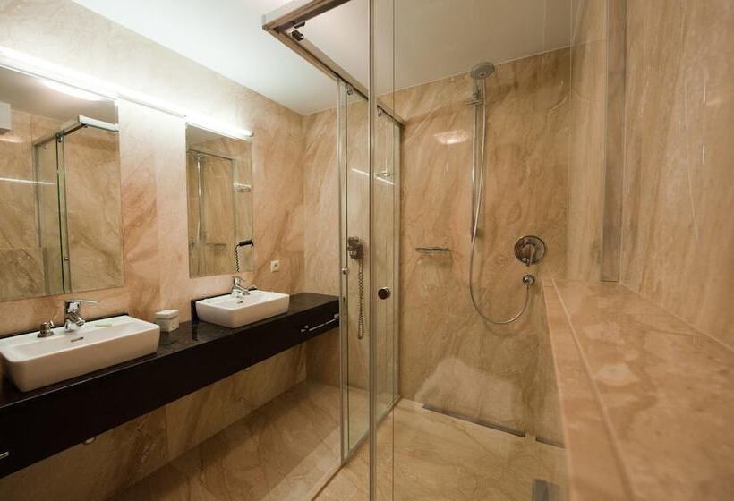 Fotos del hotel Zur Burg:  39