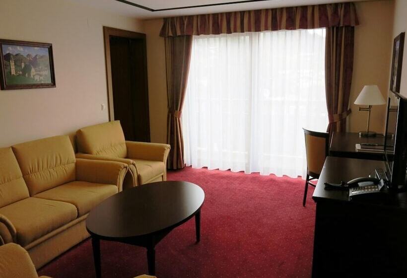 Fotos del hotel Zur Burg:  38