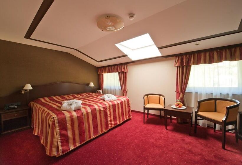 Fotos del hotel Zur Burg:  4